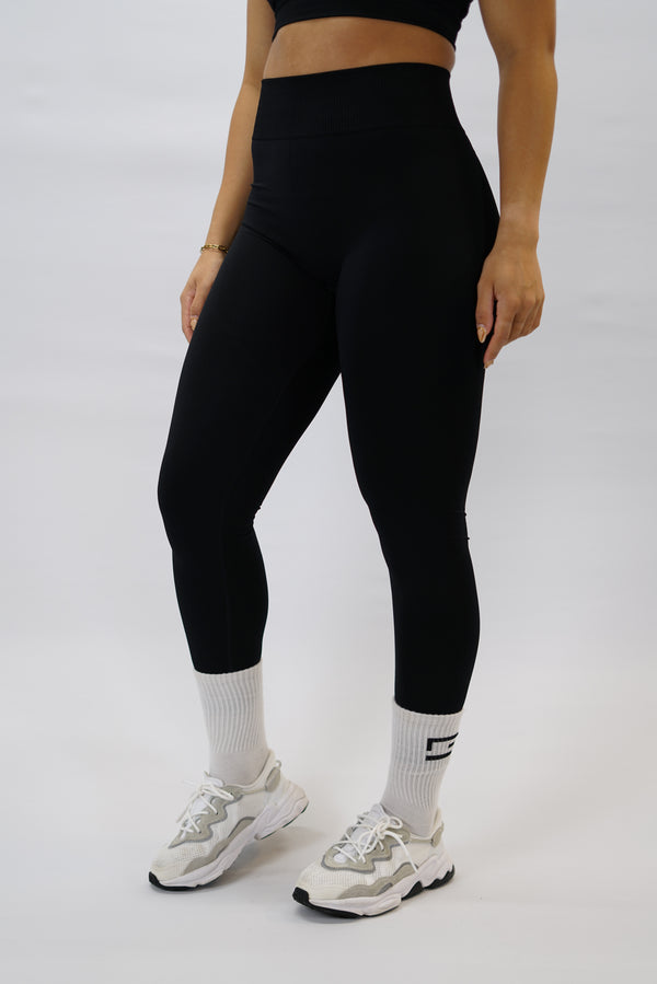 Svart Celia Seamless Tights - sömlösa tränings leggings med Gymwear-logga bak